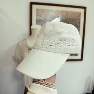 ✨ VINTAGE 1970s crochet baseball hat